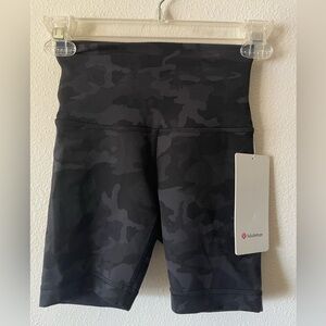 Lululemon Wunder Train HR Short 6”